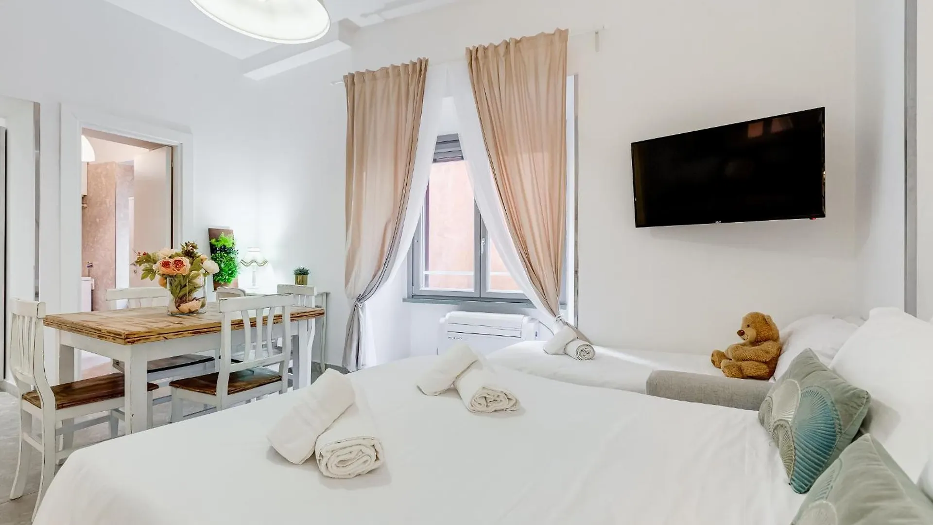 Trevi Fountain - Shabby - Romedreamhome Roma